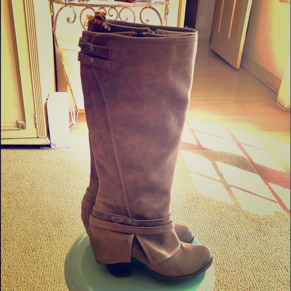 SEXY RIDING BOOTS